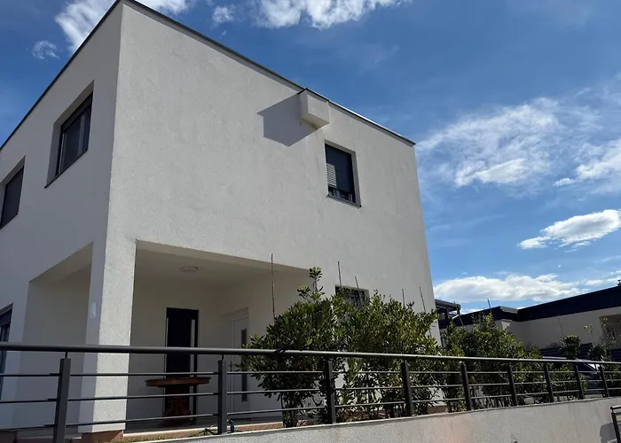 Vikendica Ujo Marko Sea View House, Maslenica