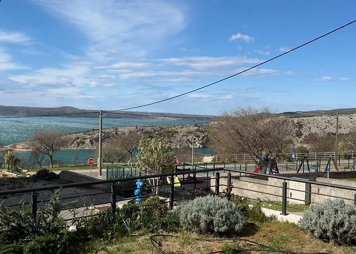 Ujo Marko Sea View House,