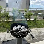 بيت للعطل Ujo Marko Sea View House, ماسلينتسا