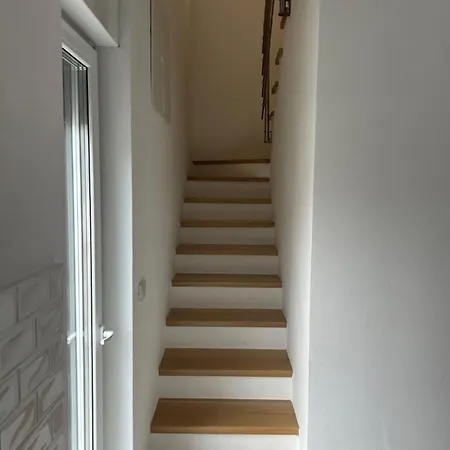 Ujo Marko House Дом отдыха *