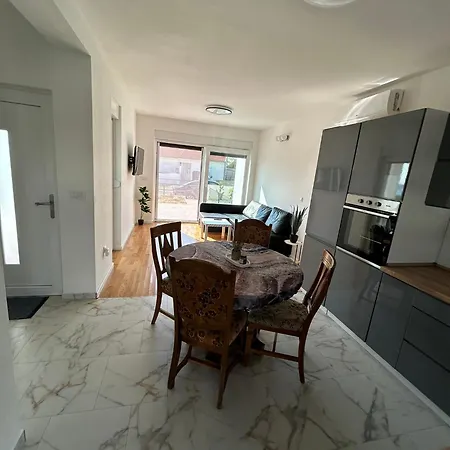 Holiday home Ujo Marko House *