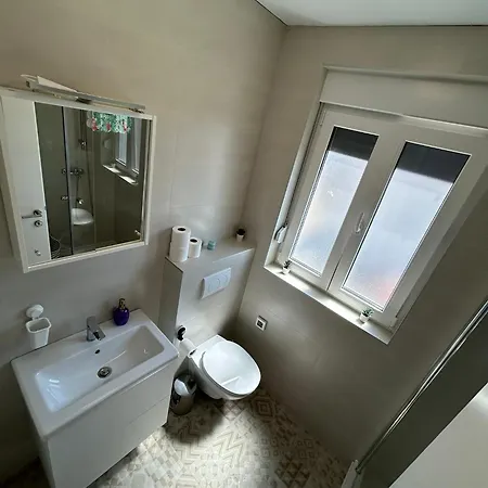 Ujo Marko House Maslenica