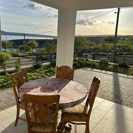 Hébergement de vacances Ujo Marko Sea View House, *