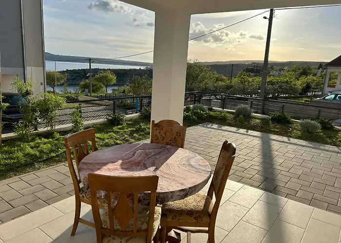 펜션 Ujo Marko Sea View House, *
